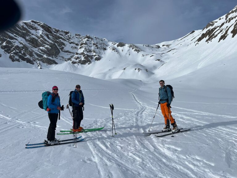 gleicht beginnt der Aufstieg